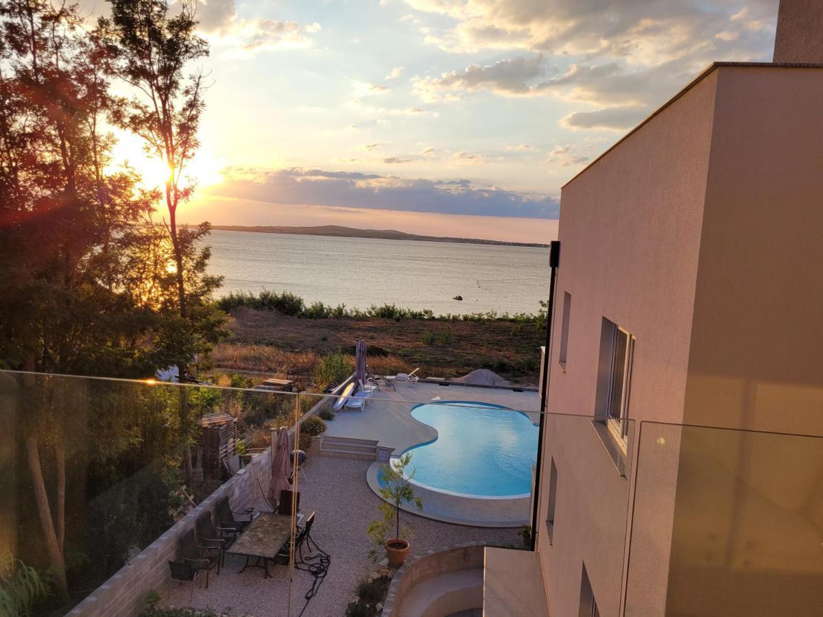 Aparthotel Dalmacija Privlaka  Exterior photo